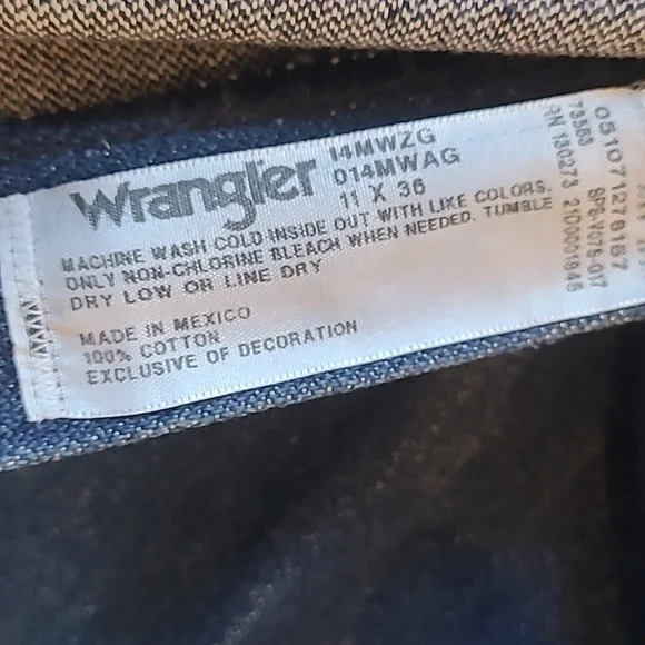Women Vintage Wrangler Jeans 11×36 - Picture 4 of 4